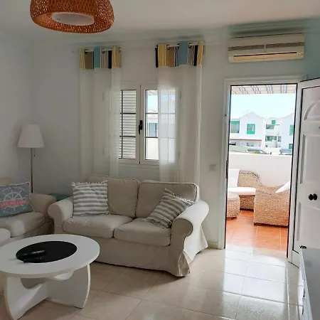 Apartment Luz De Faro Playa Honda (Lanzarote)